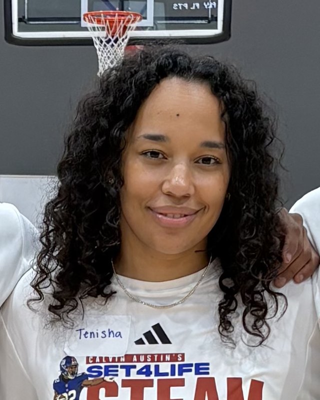 Tenisha Valliant-Irvin